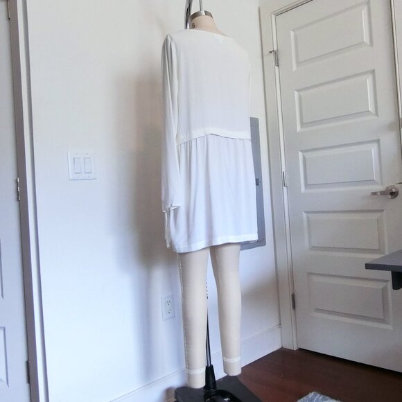 J.Jill White Rayon Long Sleeve Tunic Dress (Size M) - Picture 2 of 5